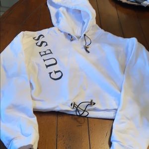 Guess cropped sweatshirt sz small